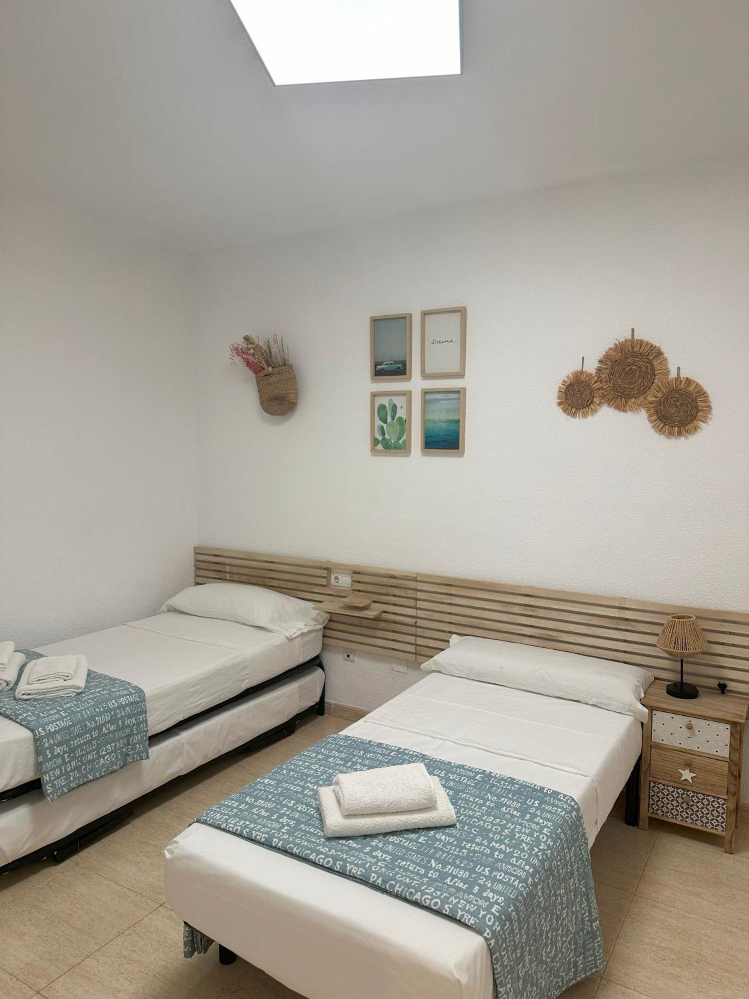 Alicante Beach And Center Екстер'єр фото