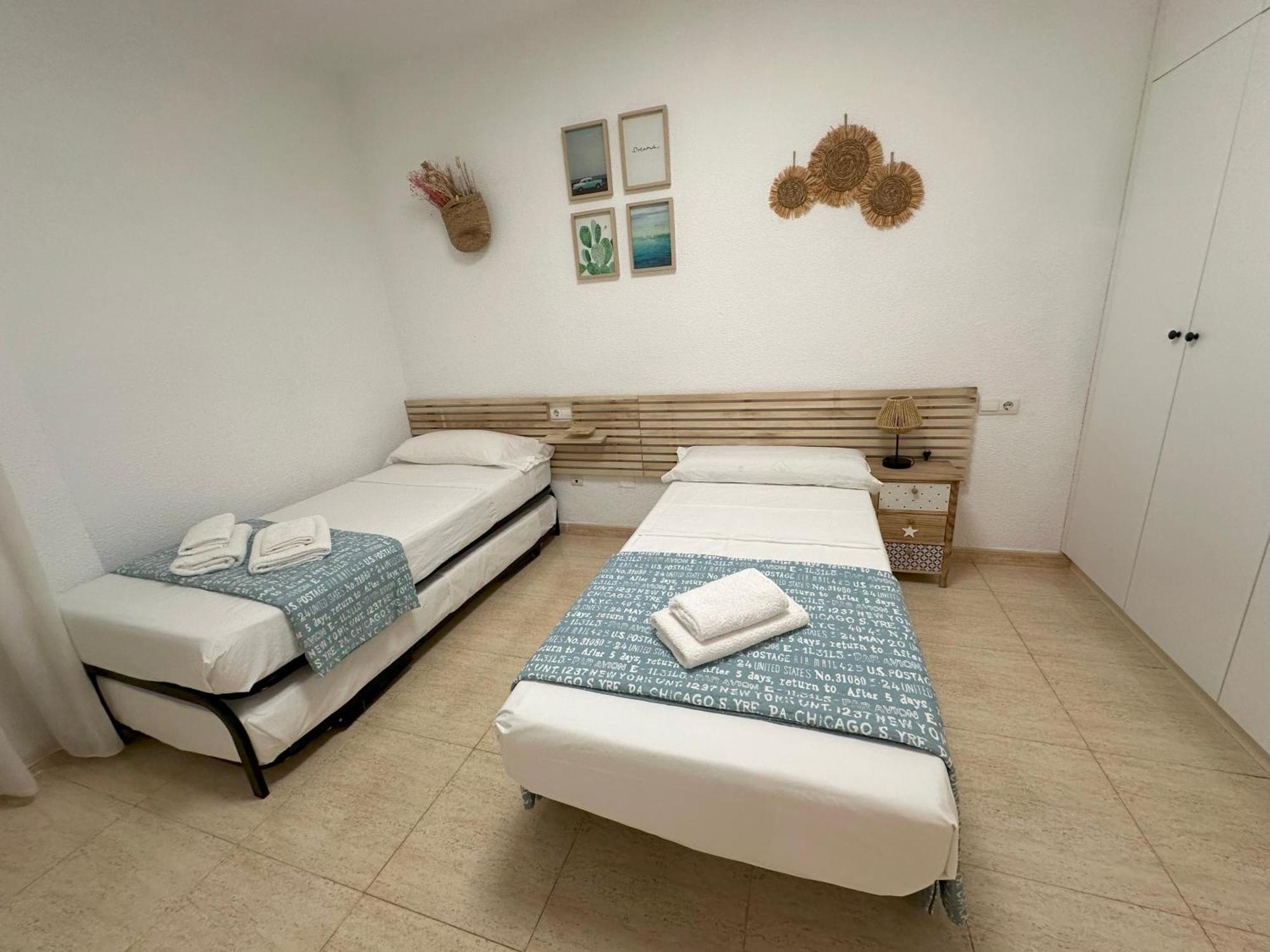Alicante Beach And Center Екстер'єр фото