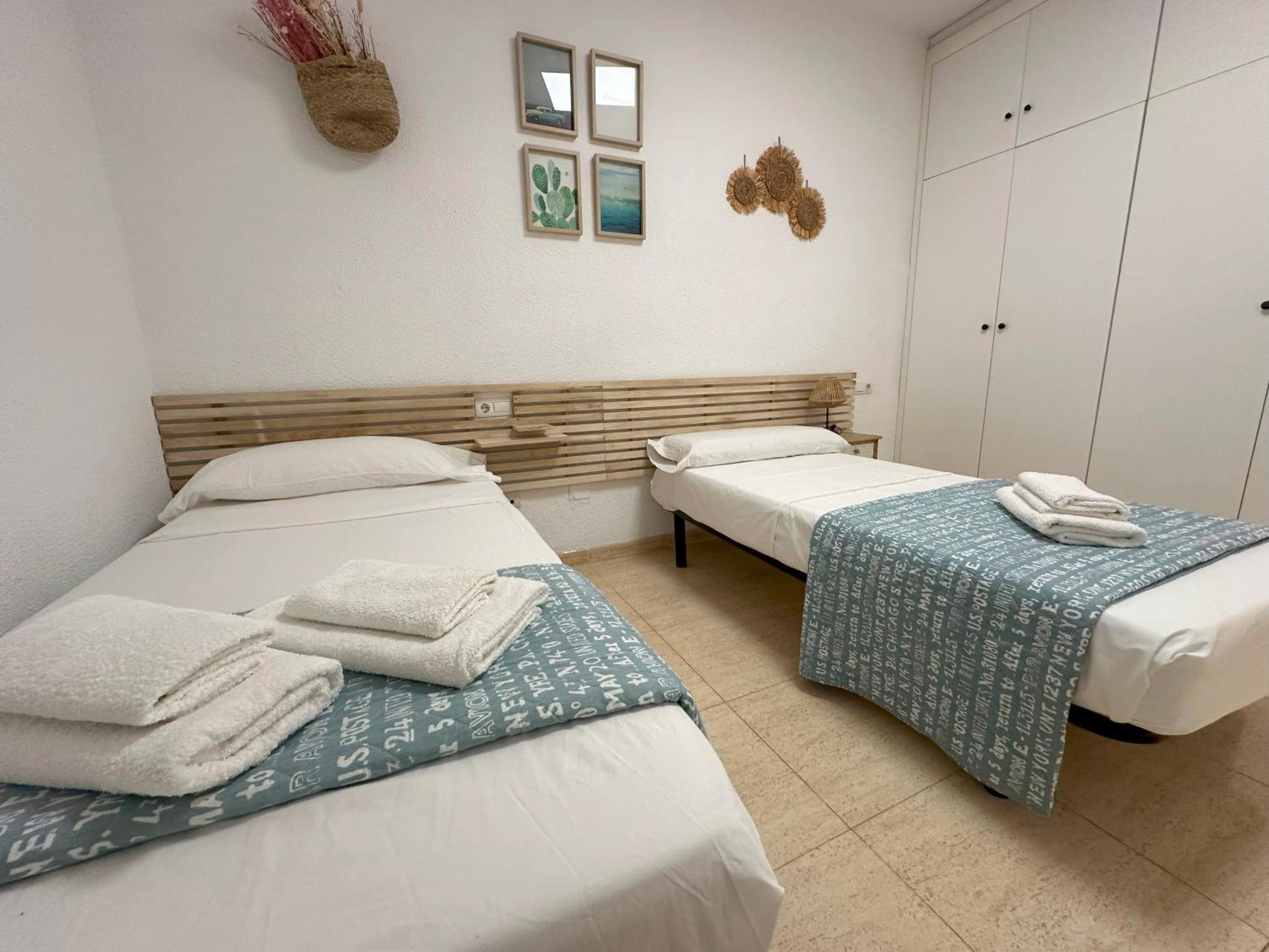 Alicante Beach And Center Екстер'єр фото