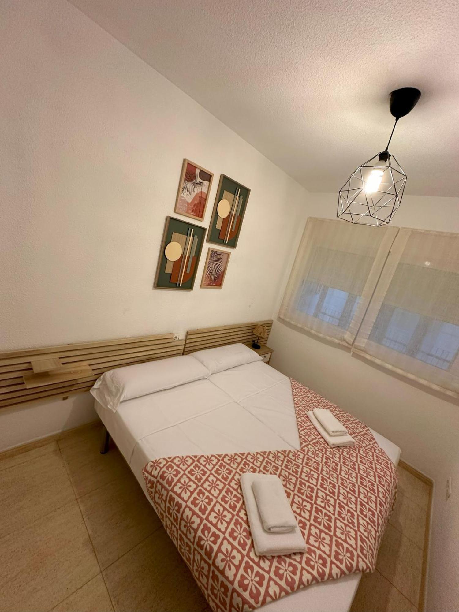 Alicante Beach And Center Екстер'єр фото